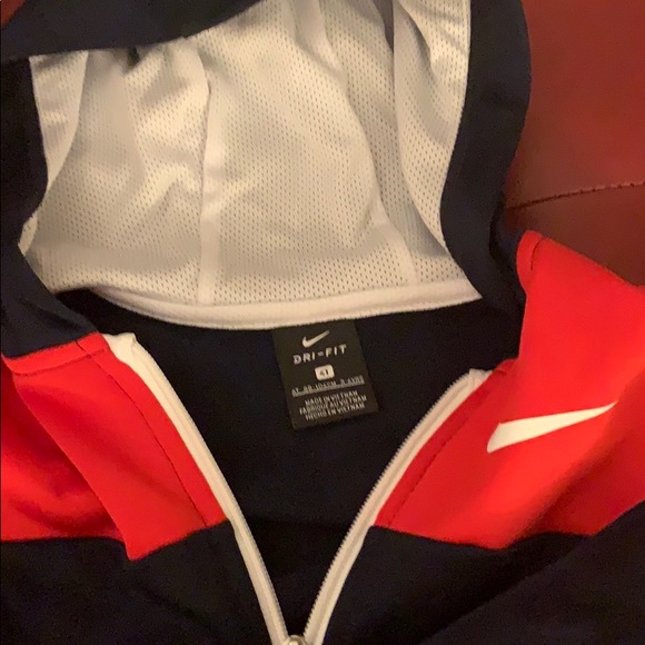 Nike track suit - Picture 2 of 3
